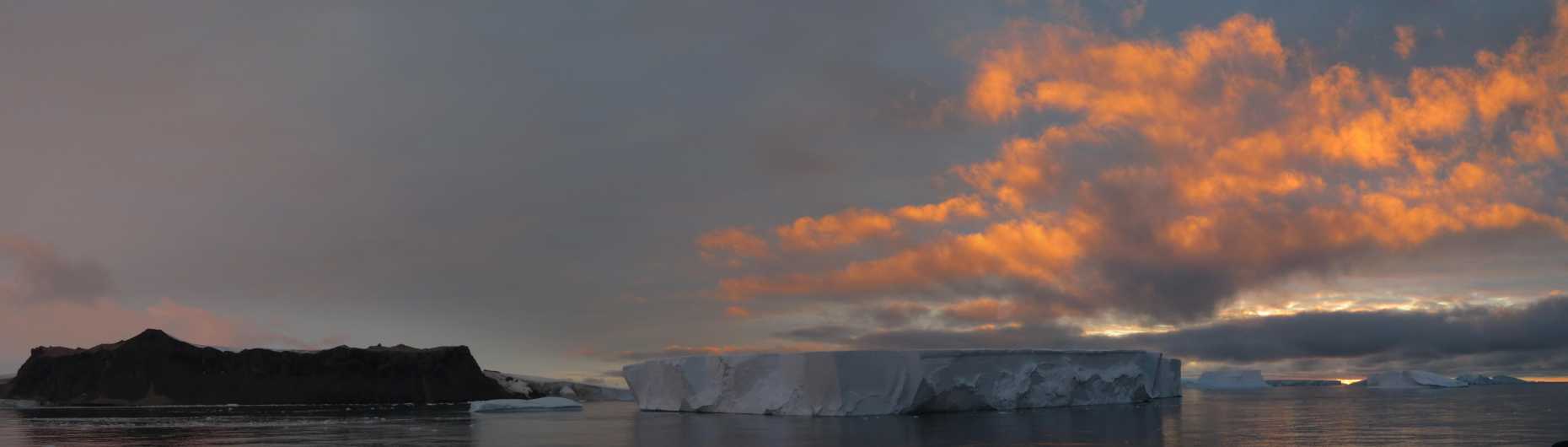 Various cloud formations near Siple Island Southern Ocean.  Photo: Julia Schmale, Paul Scherrer Institute