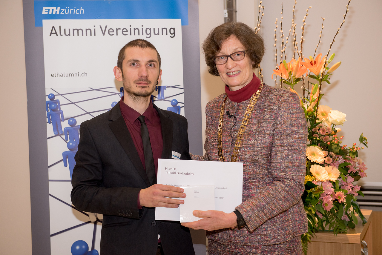 Enlarged view: Timofei Sukhodolov (left) with rector of ETH Zurich, Sarah Springman