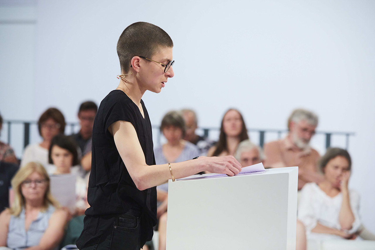 Anna Bischofberger alias Anna Stern at the reading contest in Klagenfurt. Foto: ORF/Johannes Puch