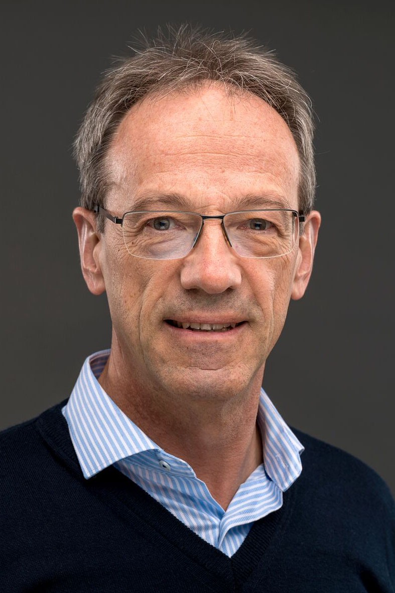 Prof. em. Dr.  Adrian Leuchtmann