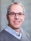 Prof. em. Dr.  Rik Eggen