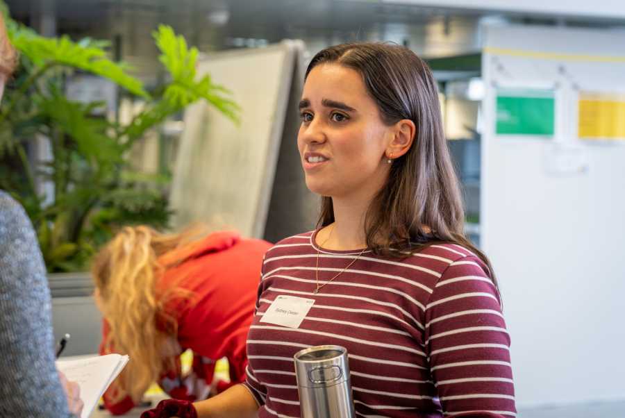 Sydney Oester, Studierende der Umweltnaturwissenschaften im 5. Semester