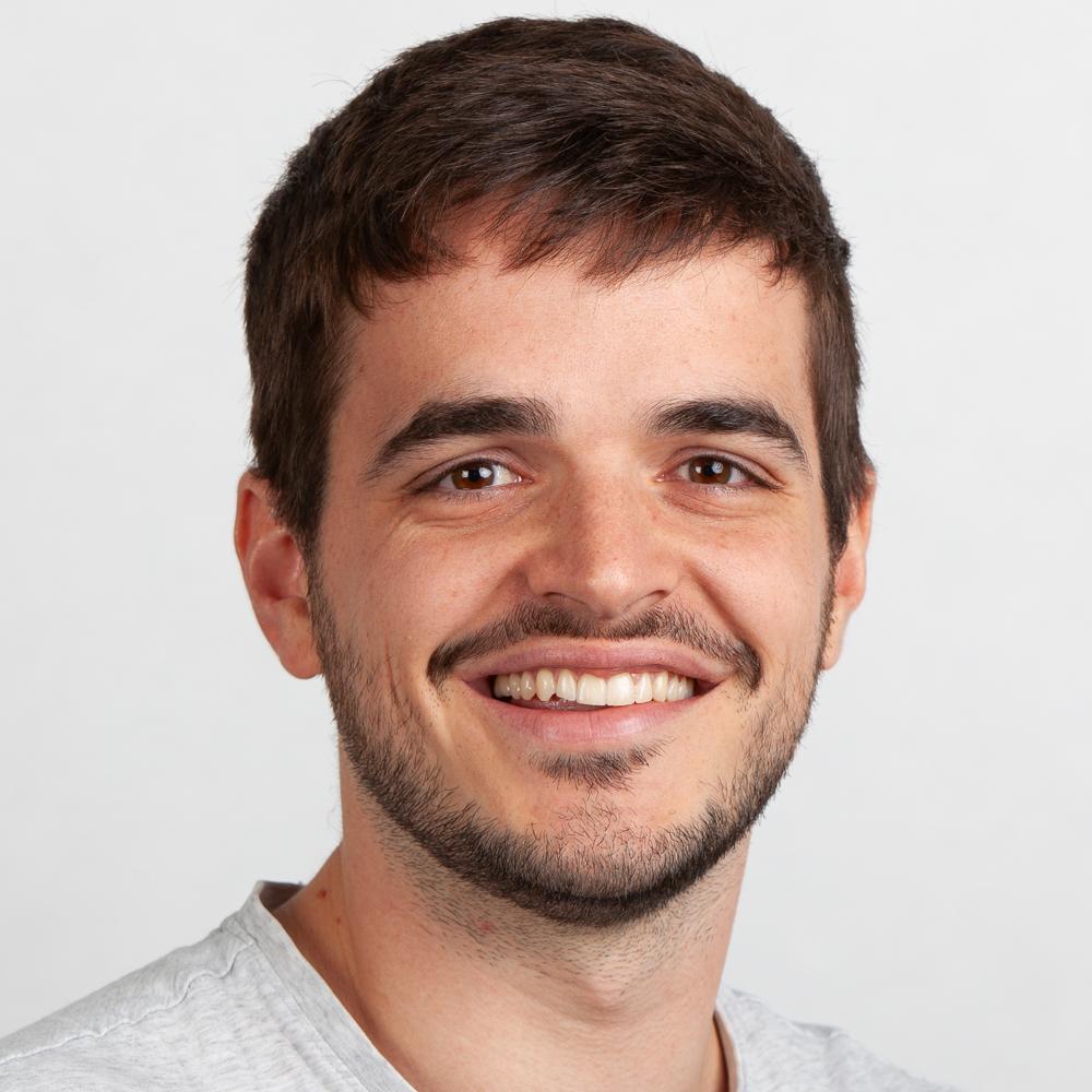Nicola Mayrhofer